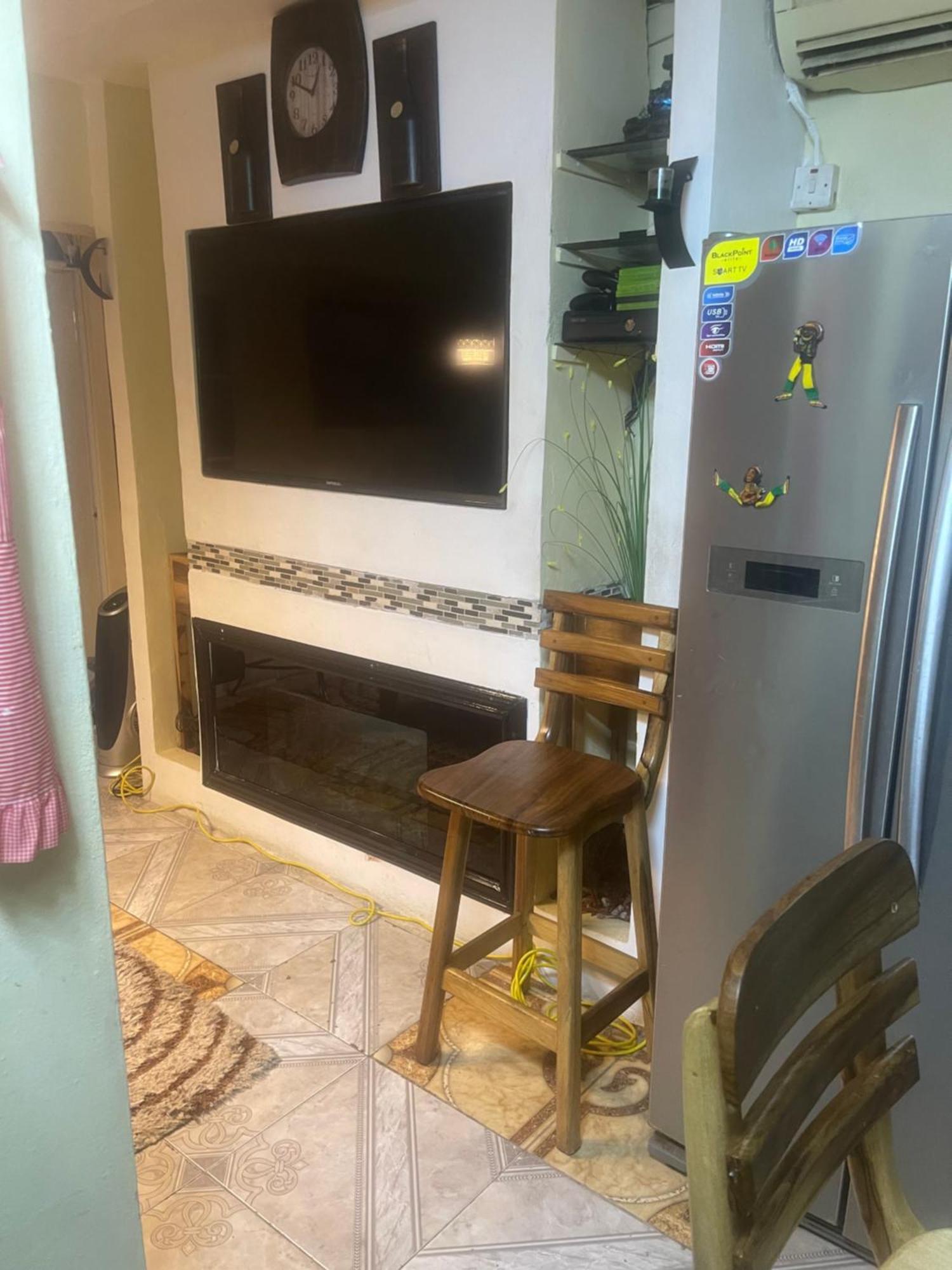 Jamaican R Home Кингстон Экстерьер фото